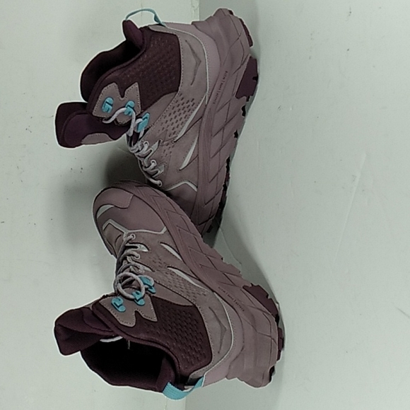 New' Woman Hoka Anacapa Elderberry Grape Size 9B Walking Boots. - Picture 2 of 7
